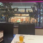 カフェレストラン　セリーナ ホテル日航大阪 - 