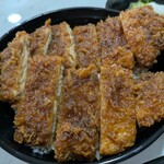 ソースカツ丼専門店 かざぐるま - 料理写真:２食分はあるカツ