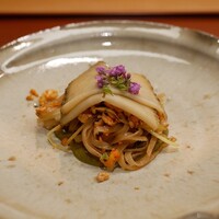 美会 - パッタイ 黒鮑 佐渡島