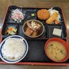 ひがし食堂
