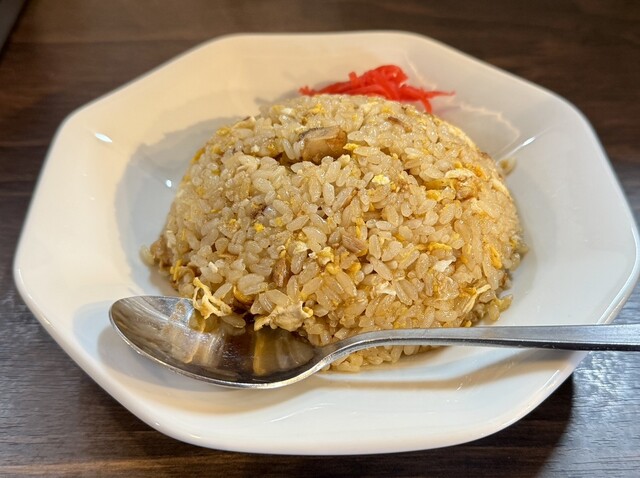 ラーチャン家 三条店 - 北三条/ラーメン | 食べログ