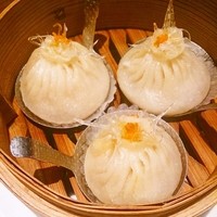 過門香 KITTE丸の内店 - 蟹とフカヒレの小籠包