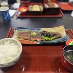 郡上炭火焼　うなぎの魚寅 - 