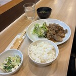 キッチン ミモザ - 