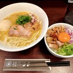 麺乃はる - 鶏白湯ラーメン＆ヤキブタまぶし飯