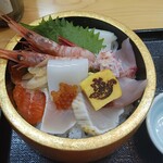 海鮮祭ホーエンヤ - 全部のせ、ホーエンヤ丼