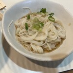 洋食やなぎ  - 別に素麺が付く　これでお腹いっぱいになるわ