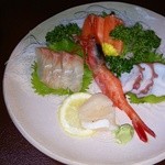 民宿 鈴せい - お刺身　ホタテ一個食べちゃった