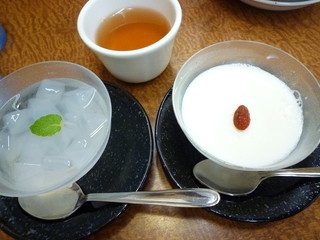 Michinrou - ナタデココと杏仁豆腐