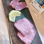 焼肉 紬 五反田 - 