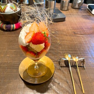 ザ コーヒーパーラー 喫茶室_1