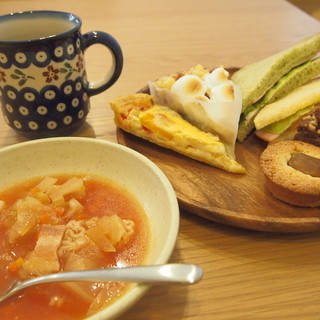 やさいパンのみせ まちのカフェVIVO_0