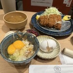 トンカツツキウマ 武蔵小杉店 - 