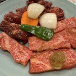 照月苑 - 上カルビ　ハラミ　タレ