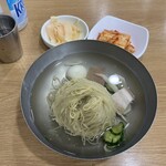 真味平壌冷麺 - 