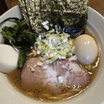 神楽坂家系ラーメン モンタナ - 