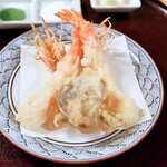 330777887 - 車えび