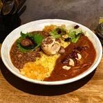 SPICY CURRY 魯珈 - 