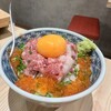 大衆馬肉酒場 うまる 栄住吉店