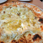 ソラーレ - PIZZAセット（ピザ＋サラダ＋ドリンクで1,300円）チポッラ　エ　アチューゲ