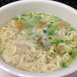 久留米ラーメン清陽軒 - H.26.11.30.夜 清陽軒監修「久留米ラーメンカップ」湯を入れて90秒 