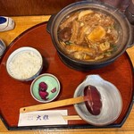 大雅 - 料理写真:牡蠣入り煮込みに小ライスの全容です