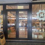 Noosa Chocolate Factory - 