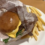 ガスト - ガストスマッシュバーガー 999円