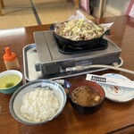 まるはち食堂 - 