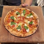 ザ ピッツァバー ON 38TH - 