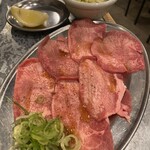 ホルモン肉問屋 小川商店 - 