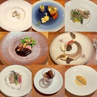 ミチノ・ル・トゥールビヨン - 左上から時計回りに、ポタージュ、前菜1、前菜2、grand dessert、魚料理、avant dessert、前菜3、肉料理。