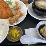 らーめん&カレー おごと食堂 - 料理写真: