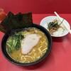 ラーメン 杉田家 本店