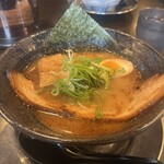 ラーメン いっとうや - かさね醤油ラーメン