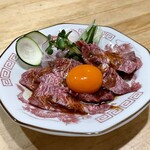 レ リーサ 笑顔 - 馬刺しユッケ