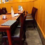 河辰 - テーブル席(2025年11月20日撮影)