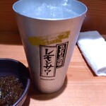河辰 - レモンサワー 440円(税込)(2025年11月20日撮影)