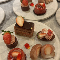 ERUTAN RESTAURANT BAR - 