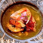 鮨 赫 sushi aka Tokyo - 内子、外子、味噌、脚肉などと松茸