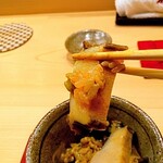 鮨 赫 sushi aka Tokyo - 鮑に肝ソースを絡めて