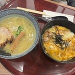 鶏五味 新宿サブナード店 - 