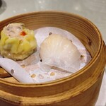 中国四川 旬菜 酒肆 楽山 - 焼売　海老餃子