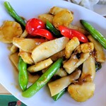 上海 四馬路 - ホタテとイカのXO醤炒め