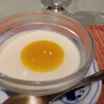 中国四川 旬菜 酒肆 楽山 - 杏仁豆腐　マンゴーソース