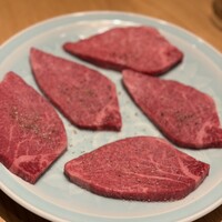 TANAKA YAKINIKU RESTAURANTE - 