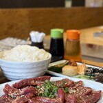 炭火焼ホルモンナカジ はなれ - 