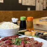 炭火焼ホルモンナカジ はなれ - 