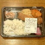ディオ - 中華弁当 (税抜)198円 (2025.11.25)