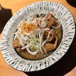 炭火串焼 鶏魚 - モツ煮